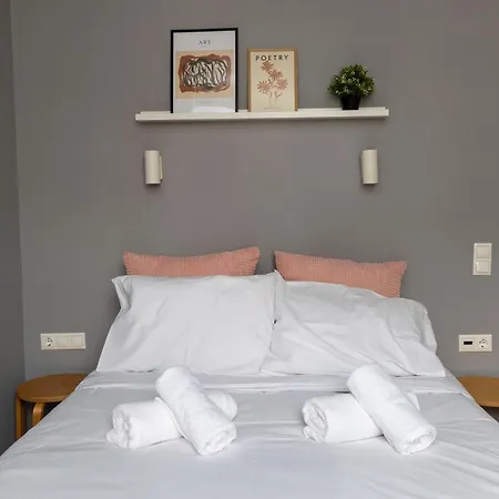 Ermes 2-bd Retreat With Acropolis View * Athens