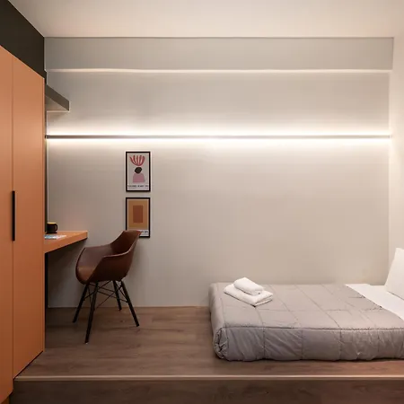 A Place 4u No6 - Escape With Balcony Lounge & Open Living Space * Athens