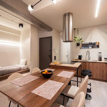 Apartment A Place 4u No6 - Escape With Balcony Lounge & Open Living Space Athens