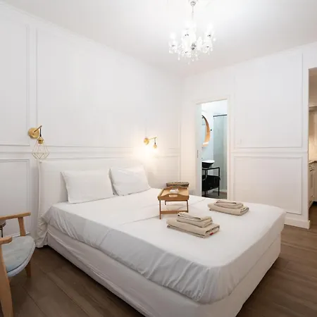 A Place 4u No15 - Peaceful Garden Hideaway Studio Apartmán