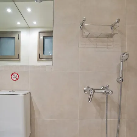 Apartment Cozy And Modern Vouliagmeni