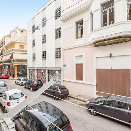Beautiful Next To The Metro Apartment *