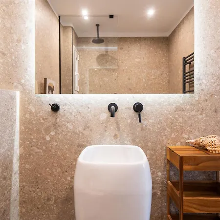 3br Petralona Escape Athens