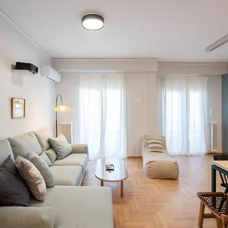 3br Petralona Escape Apartment