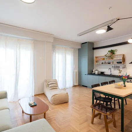 3br Petralona Escape Apartment *