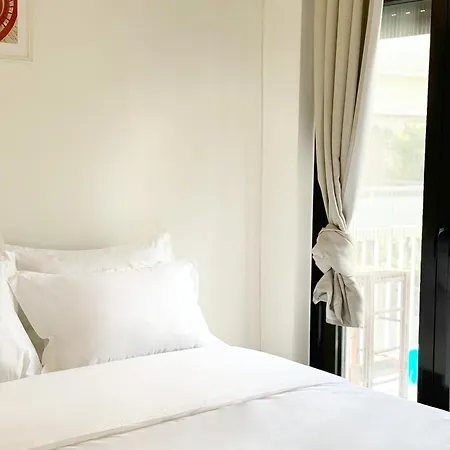 Apartment John Glyfada Athens