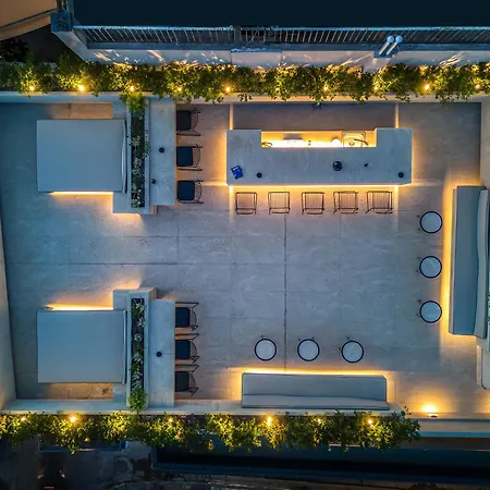 The Dorians Apartahotel *