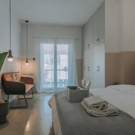 Apartment Sis Urban In Plaka,heart Of *