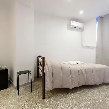 Liberal Gazi Apartment Athens