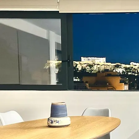 Acropolis View Window Retreat In Monastiraki Apartment