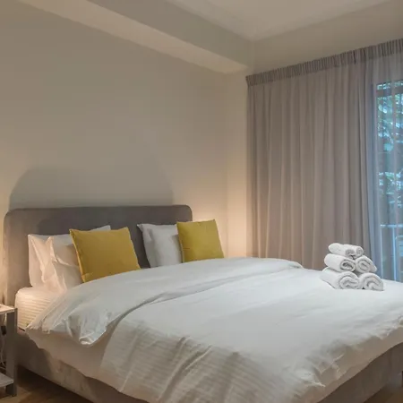 Apartment Modern Ilisian