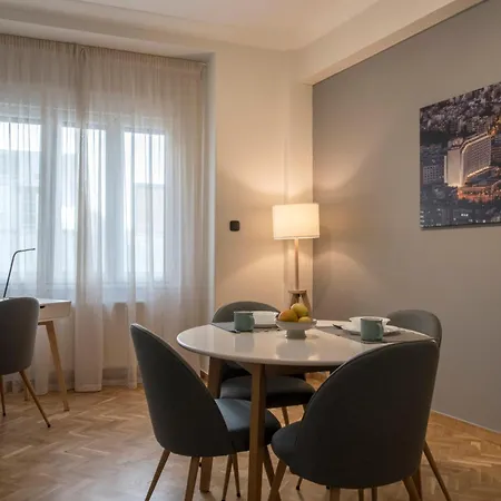Modern Ilisian * Athens