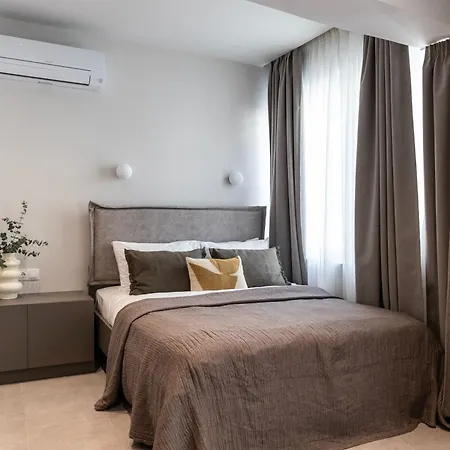 Apartment Celestial At Praxitelous