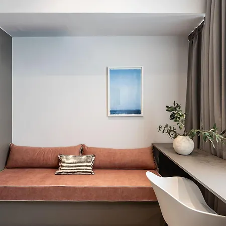 Celestial At Praxitelous Apartment