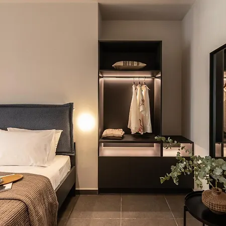 Celestial At Praxitelous Apartment