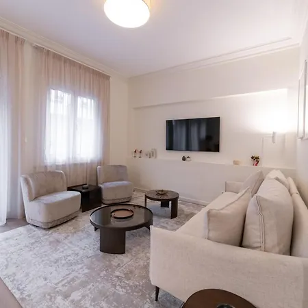 20nty Kolonaki