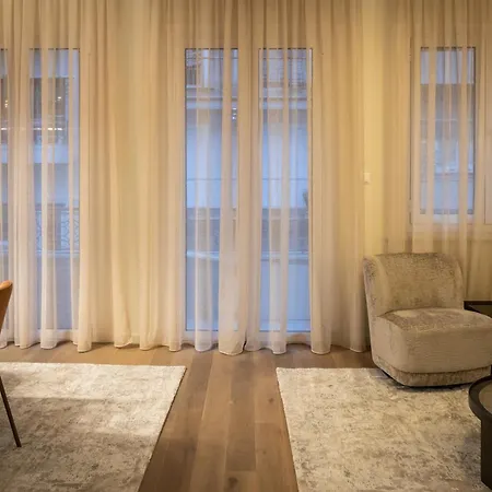 20nty Kolonaki Apartment *