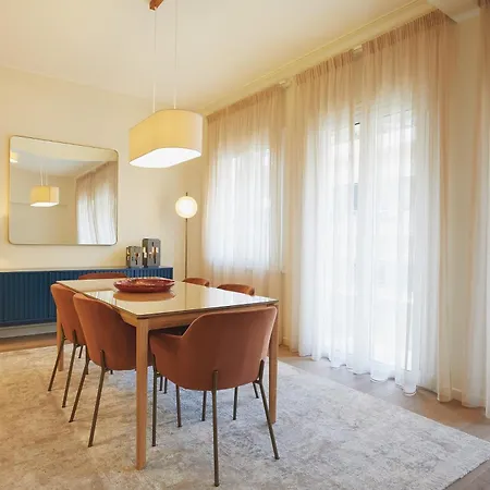 20nty Kolonaki Apartment