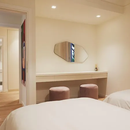 20nty Kolonaki Apartment Athens