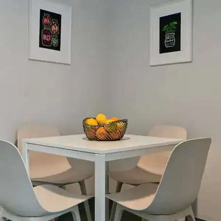 Apartment Elegant Klathmonos