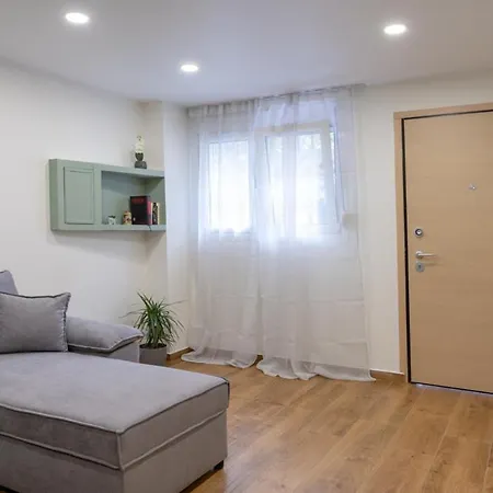 Entire Apt, Maisonette, 1 Bedroom * Athens