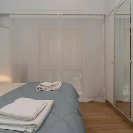 Center Balcony Escape Apartment