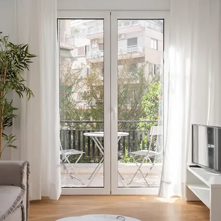 Center Balcony Escape Apartment