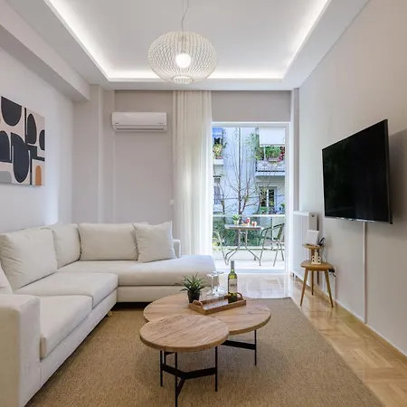 Apartment Comfy In Kolonaki Athens