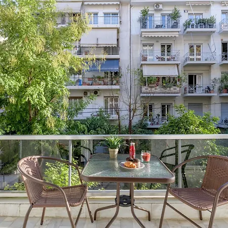 Comfy In Kolonaki Apartment Athens