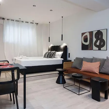 Lovely Brand New Near Victoria Metro Athens