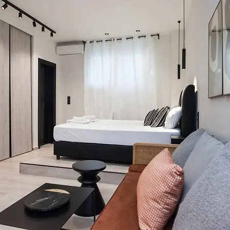 Lovely Brand New Near Victoria Metro Athens