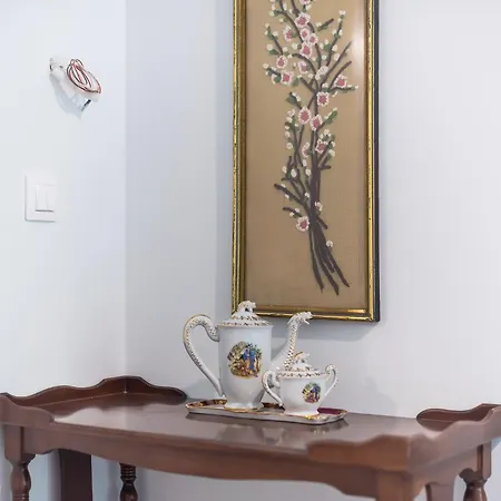 Zen Glow, Neapoli Apartment *
