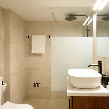 Traveler S Sanctuary, Ideal For Work And Explore Apartment