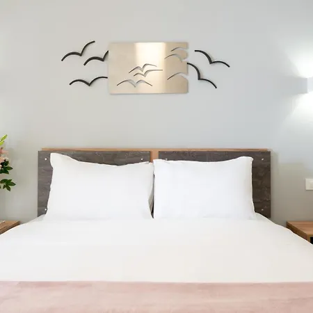Traveler S Sanctuary, Ideal For Work And Explore * Athens
