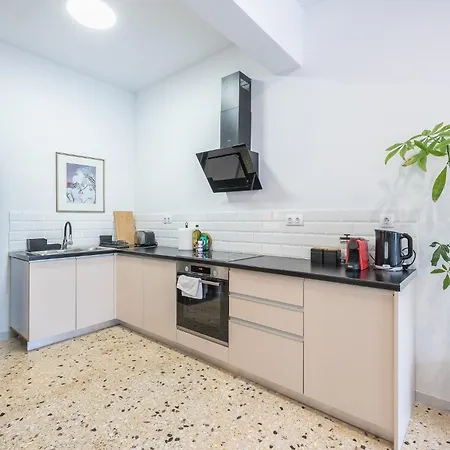 Apartment Zen-spacious, Psyri Athens