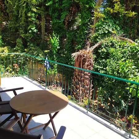 Apartment Marousi Comfy With Balcony Athens