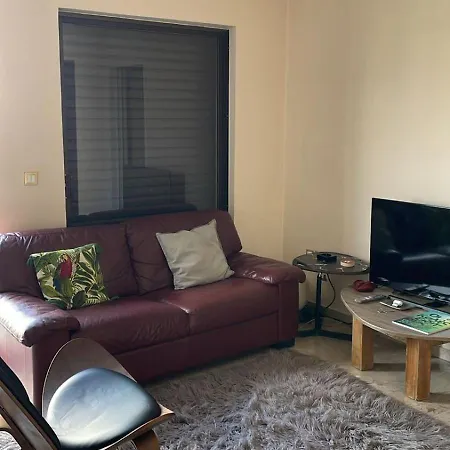 Sunny Chalandri - Penthouse With Balcony Athens