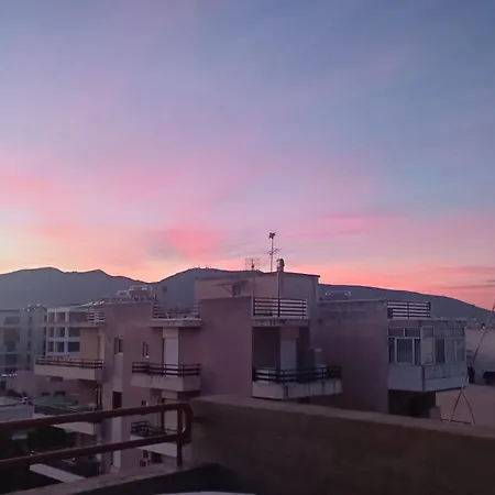 Sunny Chalandri - Penthouse With Balcony