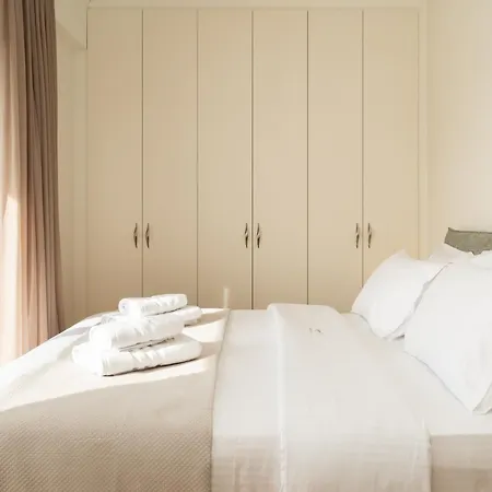 Apartment Elegant Skyline Penthouse Acropolis View 3br 2ba Athens
