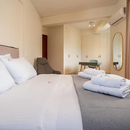 Elegant Skyline Penthouse Acropolis View 3br 2ba Apartment *