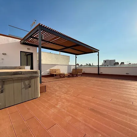 Apartment Th0 Futuristic Luxury Two Bedrooms With High-tech Amenities *