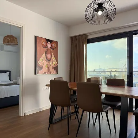 Th0 Futuristic Luxury Two Bedrooms With High-tech Amenities Apartment Athens