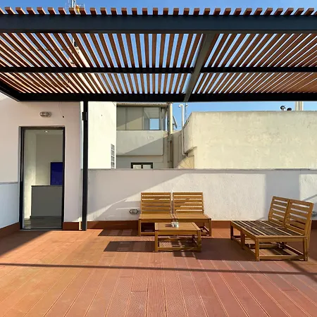 Th0 Futuristic Luxury Two Bedrooms With High-tech Amenities *