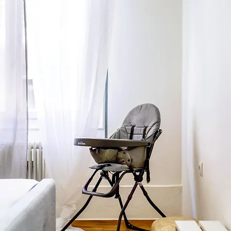 Acropolis Delux 1st Flr Aprt Up 4 Guests By Lodgespot Apartment Athens
