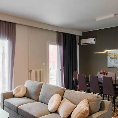 Spacious Seaside Flat At Alimos Apartman Athén