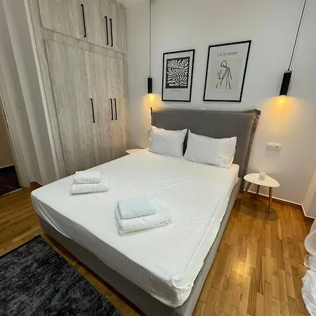 Wsd Stylish 2bd With View Balcony Near Larissa Merto Apartment
