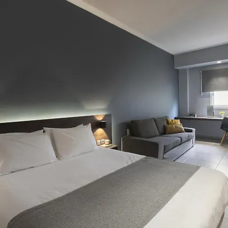 Apartment Renovated 3bdr In The Heart Of