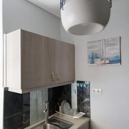 Bright Small Penthouse In The Center Of *