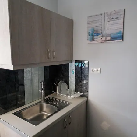 Apartment Bright Small Penthouse In The Center Of