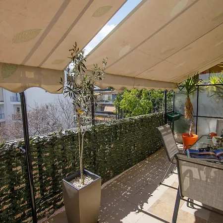 Bright Small Penthouse In The Center Of * Athens